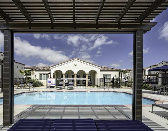 the swimming pool at the resort at longboat key club