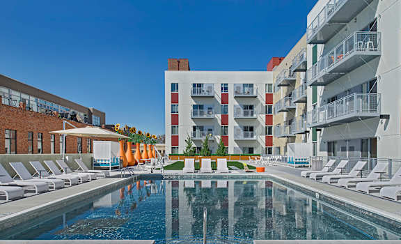 a look at the pool at the bradley braddock road station apartments