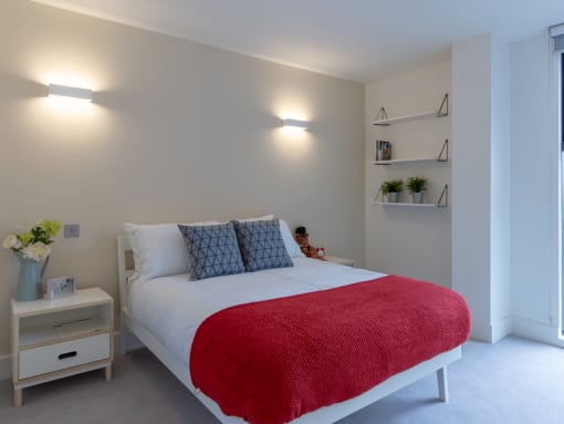 Spring Mews, London - Deluxe Apartments, 1