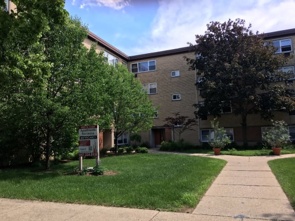 4921 Crain Exterior