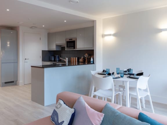 Spring Mews, London - Deluxe Apartments, 8