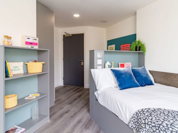 Floor Plan  Sheffield - The Gate - Gold En Suite