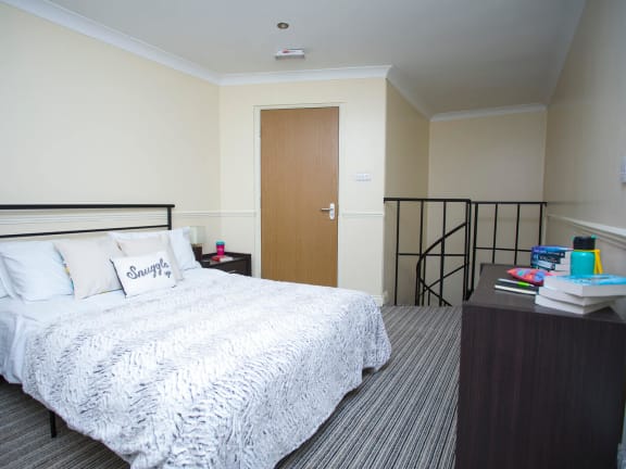 Floor Plan  Truro Sheffield, Sheffield - Deluxe Apartment XL Bedroom 1