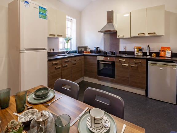 Truro Sheffield, Sheffield - Shared Kitchen 5