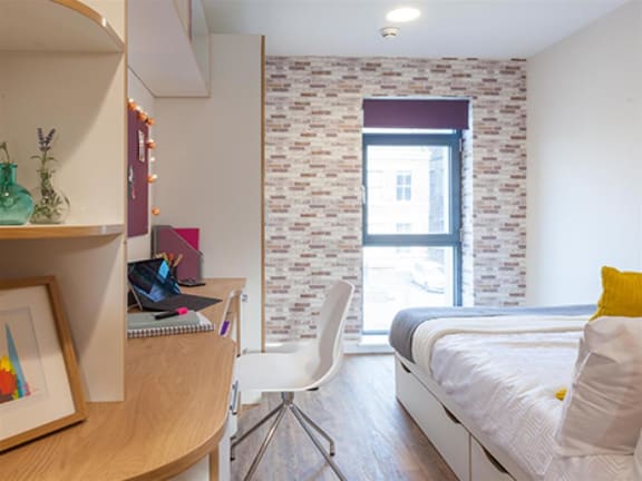 Floor Plan  Roman House, Newcastle - Ensuite Bedroom