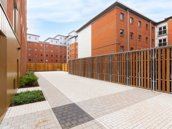 Gulson Gardens, Coventry - Courtyard (4)