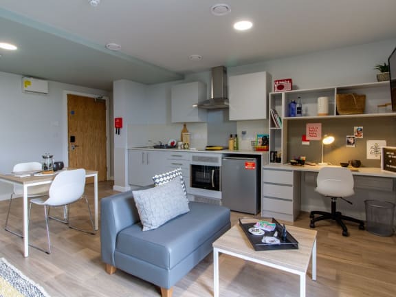 The Refinery, Leeds - Platinum Studio, 14