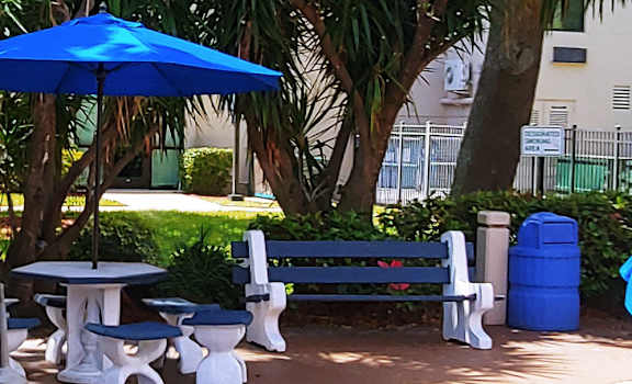 B'nai B'rith I, II, & III apartments in deerfield beach patio