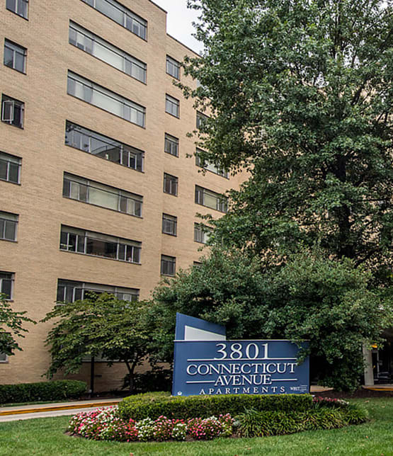 Apartments in Cleveland Park 3801 Connecticut Avenue