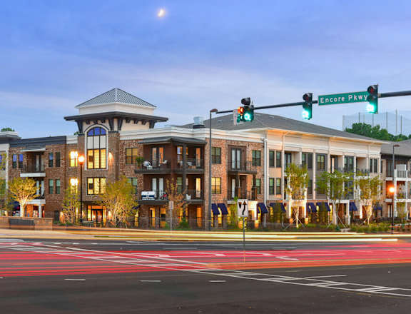 Modern Exteriors Give a Wonderful First Impression of Echo at North Pointe Center. Enjoy our Endless Amenities and Superb Location at Echo at North Pointe Center Apartment Homes, Alpharetta, GA 300