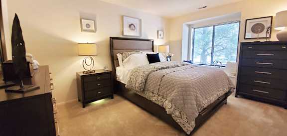 cozy bed  at The Bluffs at Clarys Forest Apartments, Maryland