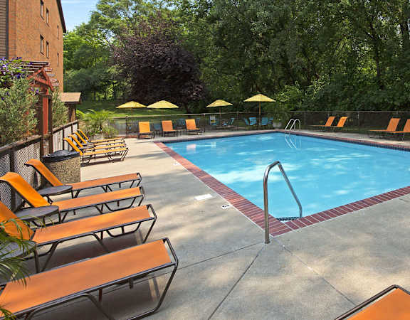 Park Pointe Apartments in St. Louis Park, MN Outdoor Pool  at Park Pointe, St. Louis Park, 55426