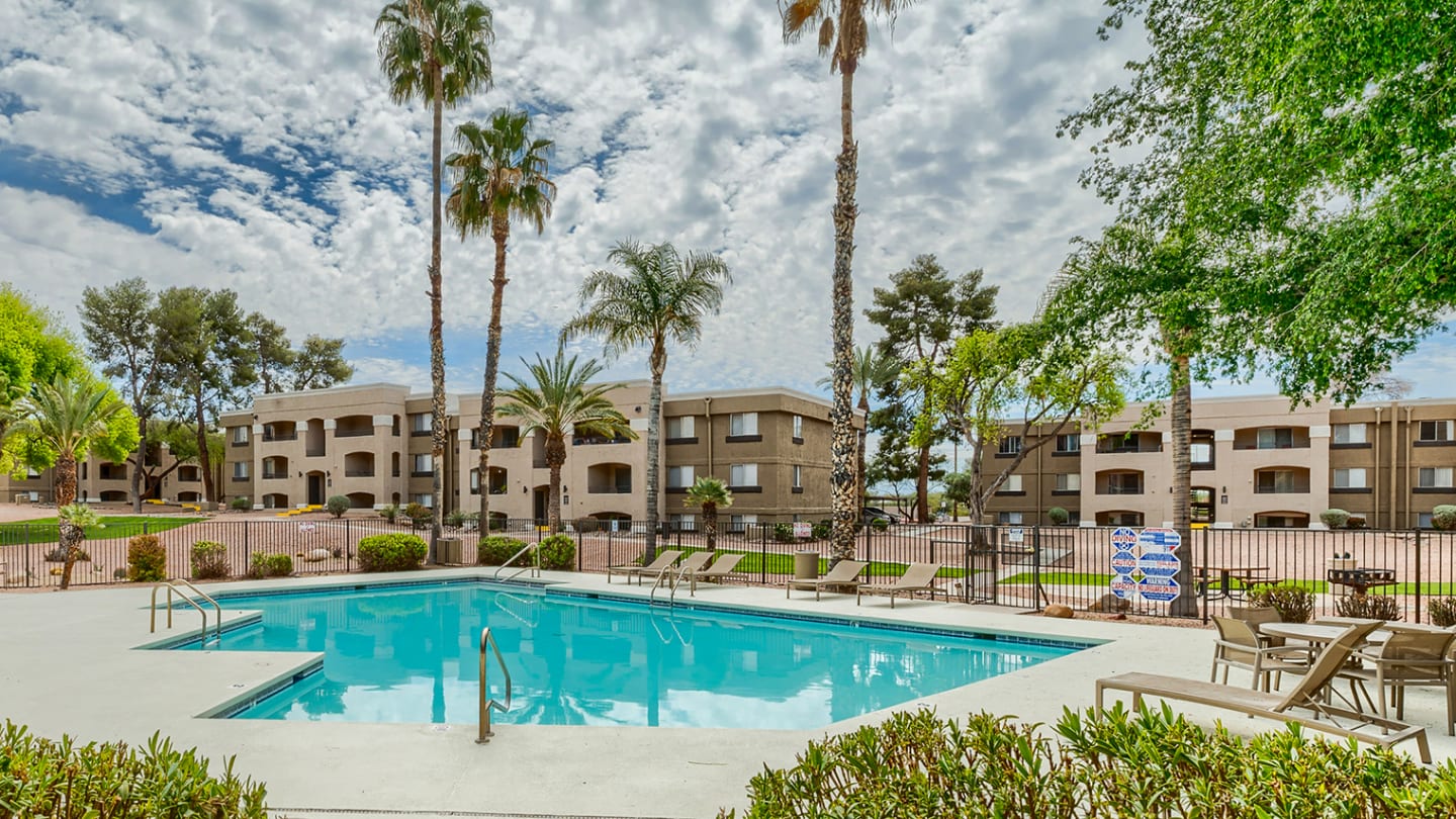 Catalina Canyon Apartments