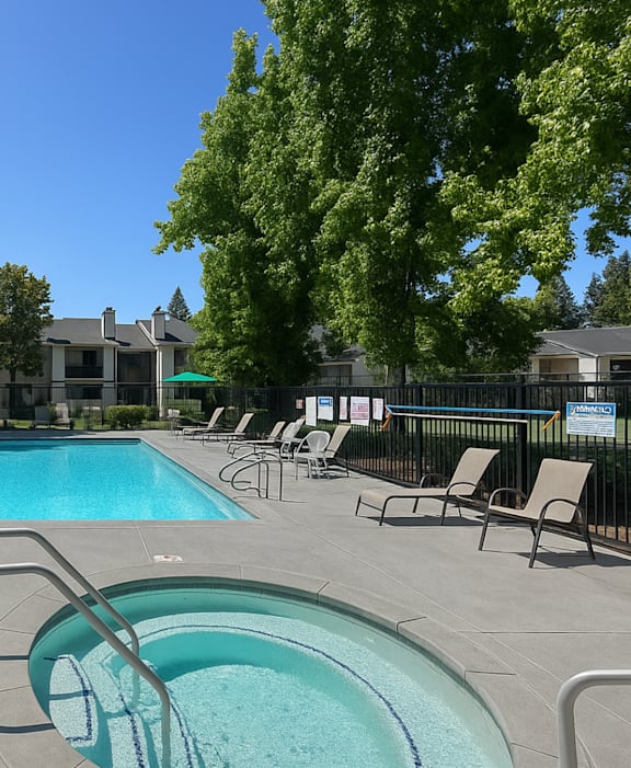 Hot Tub And Pool at Camino Creek, California