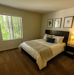 Large Bedroom at Camino Creek, ROHNERT PARK, CA 94928