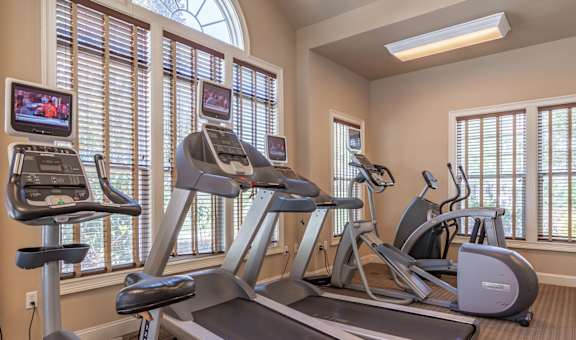 the apartments at masse corner 205 fitness room