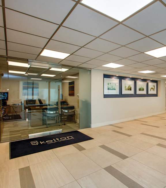 Lobby at 430 Kelton, Los Angeles, CA