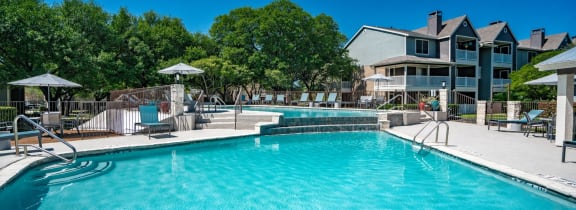 pool in luxury apartments near walnut creek