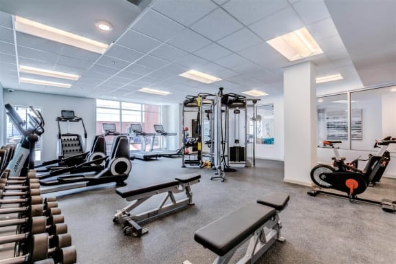 the apartments at masse corner 205 fitness room at East 51 At Rocketts Landing, Richmond, 23231
