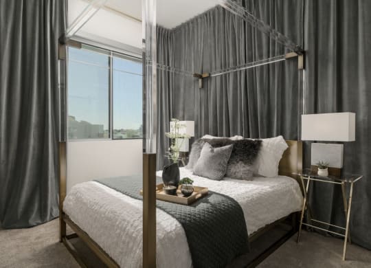 bedroom6_luxury_apartments