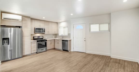 a view of a room with a 360 view of the walls and floors
