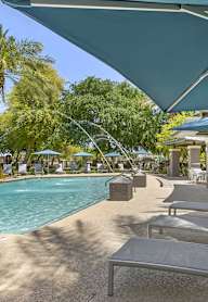 swimming pool at Sweetwater At Metro North Apartments, Arizona