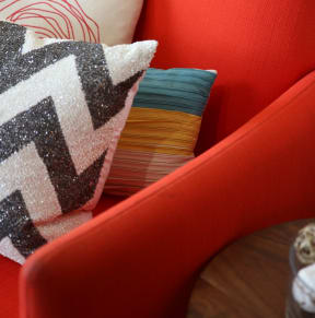 chair w/accent pillows at the liberty apartments and townhomes in golden valley Minnesota