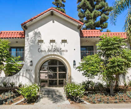 the facade of the casa del rio resort and spa