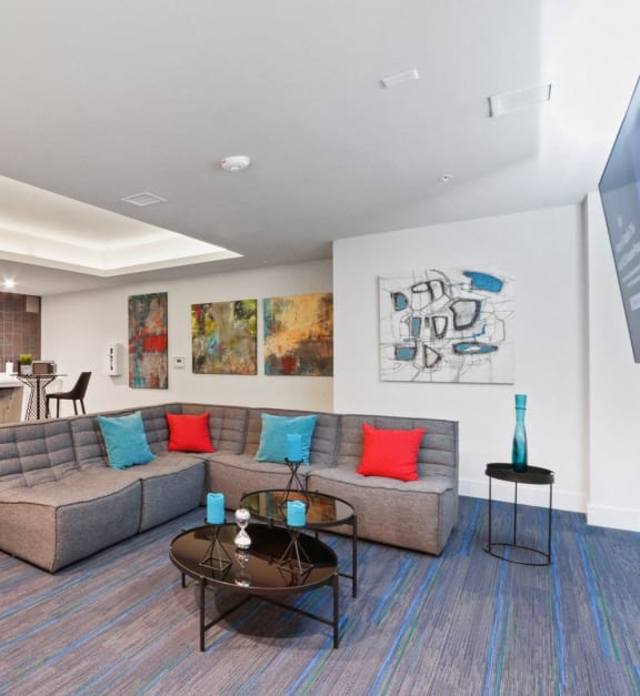 the gym at the district flats apartments in lenexa