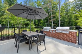Poolside grill stations for enjoying the perfect meal
