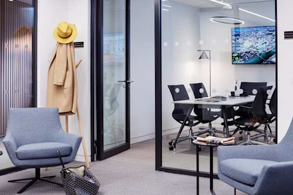 Capital Dock Residents Business Suite