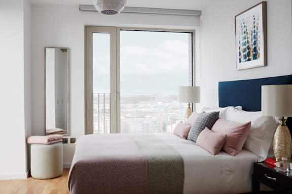 Capital Dock Apartment Bedroom