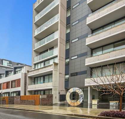 the building in which the apartment is located
