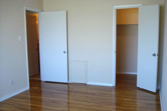Clermont Apartments Spacious Bedrooms