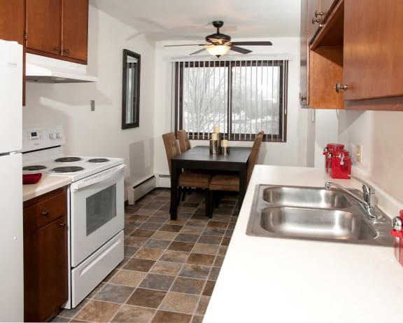 Photo Gallery Image