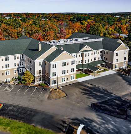 the building where the hotel is located