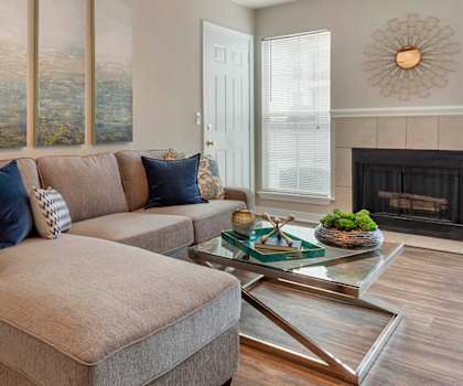 Ridgeland Oak 2x2 Living Room