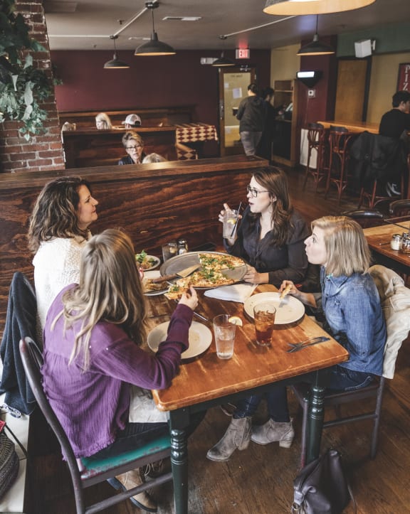 Johnson City TN Main Street Pizza - Image Courtesy of Visit Johnson City
