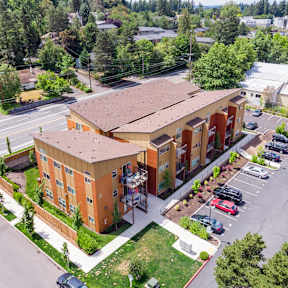 the building where the hotel is located