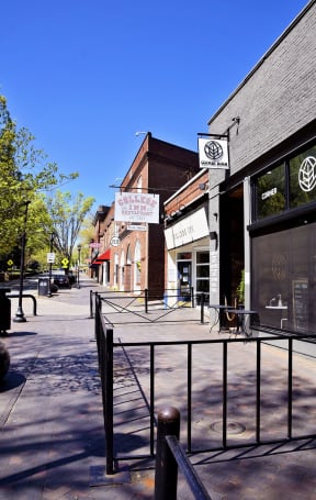 Neighborhood Places at Fifth Street Place Apartments, Virginia, 22903