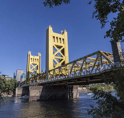 Sacramento's Tower Bridge photographed during the day