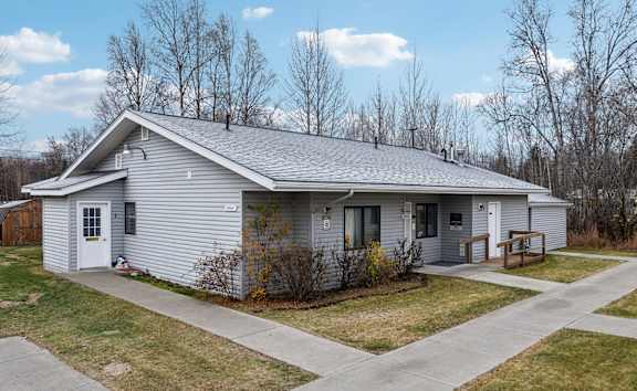 House at Laurawood Arms, Soldotna