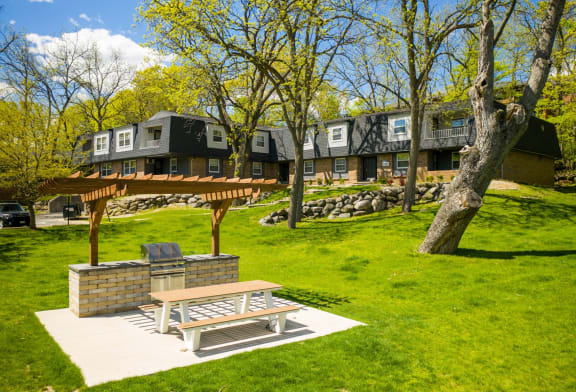 Grilling area | Preserve West at Preserve West, Wisconsin, 53711