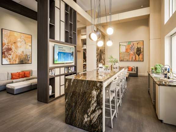 Entertainment Lounge