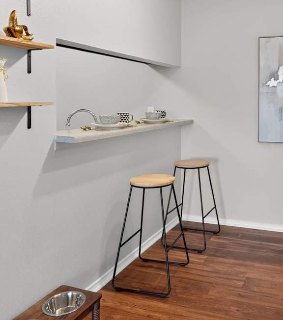 Breakfast bar at Landmark at Wynton Pointe Apartment Homes in Nashville TN