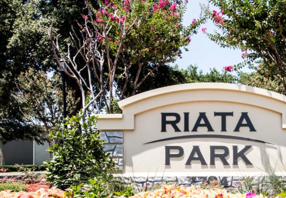 RIATA PARK | Apartments in North Richland Hills, TX