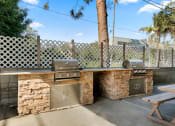 Thumbnail 34 of 41 - Apartments for Rent in Mar Vista CA - Vista - Jones & Jones - Outdoor Grill Area