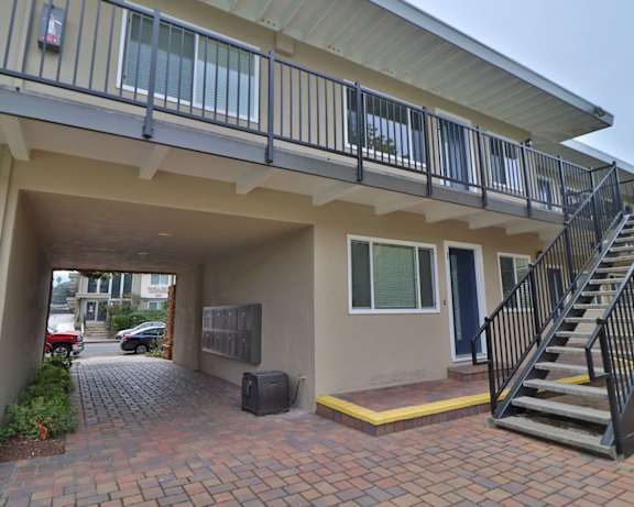 Photo Gallery Image