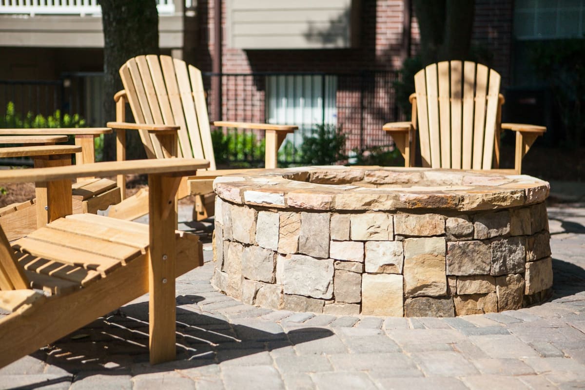 The Pointe at Lenox Park outdoor fire pit area - Brookhaven, GA