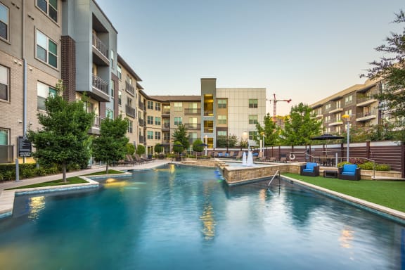 AVANT on Market Center - Personal patios and balconies in select units